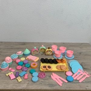 Lot of 62 Kid's pretend Sweet Treats